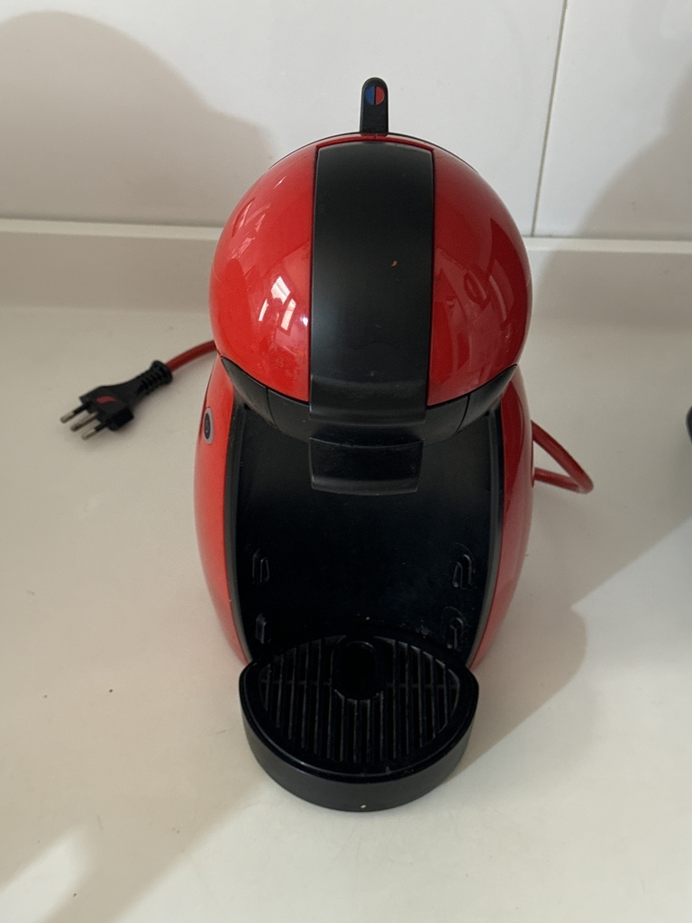 Cafetera dolce gusto piccolo 